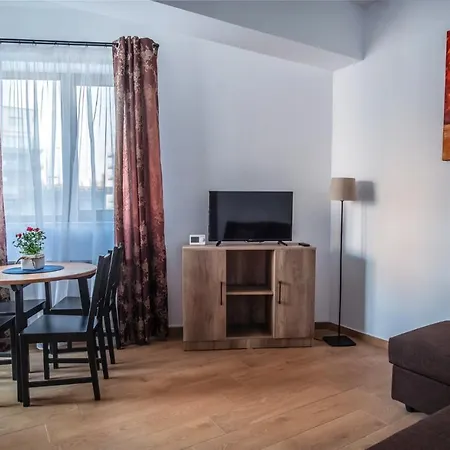 Lotus 1 - Opera - Apartment